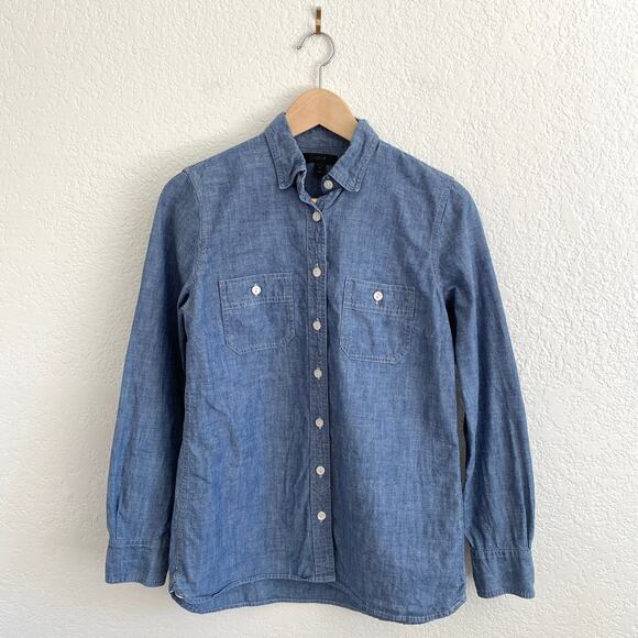 J.Crew Women's 100% Cotton Chambray Denim Button-Up Shirt Classic Size 4 - Picture 1 of 6